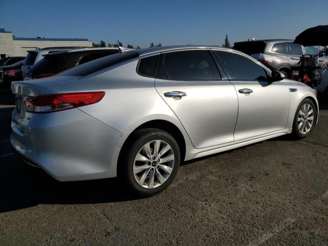 Photo 3 from auction – 2016 KIA OPTIMA EX with VIN 5XXGU4L30GG058988