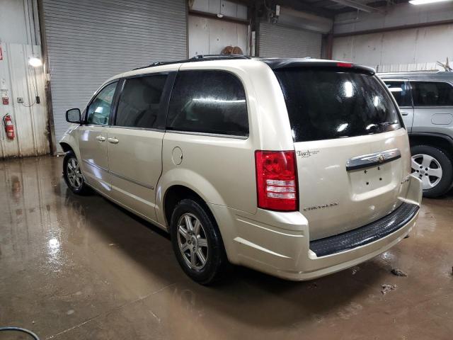 Photo 2 from auction – 2010 CHRYSLER TOWN & COU with VIN 2A4RR5D1XAR302863
