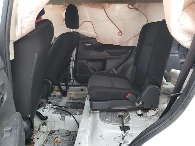 Photo 11 from auction – 2018 MITSUBISHI OUTLANDER with VIN JA4AZ3A38JZ070745