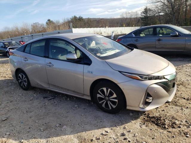Photo 4 from auction – 2018 TOYOTA PRIUS PRIM with VIN JTDKARFP9J3084401
