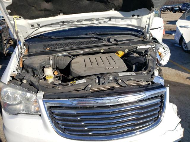 Photo 11 from auction – 2014 CHRYSLER TOWN & COU with VIN 2C4RC1BG6ER256025