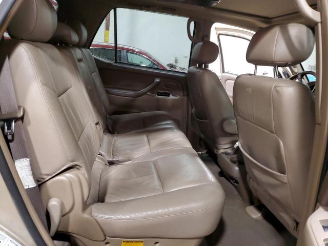 Photo 11 from auction – 2004 TOYOTA SEQUOIA with VIN 5TDBT44A84S230818