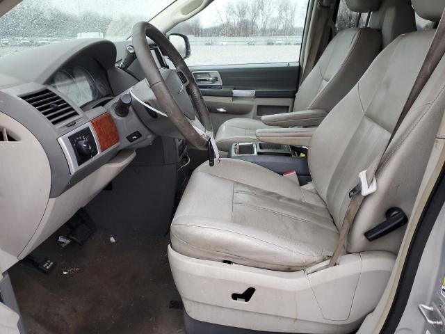 Photo 7 from auction – 2008 CHRYSLER TOWN & COU with VIN 2A8HR54P08R829089