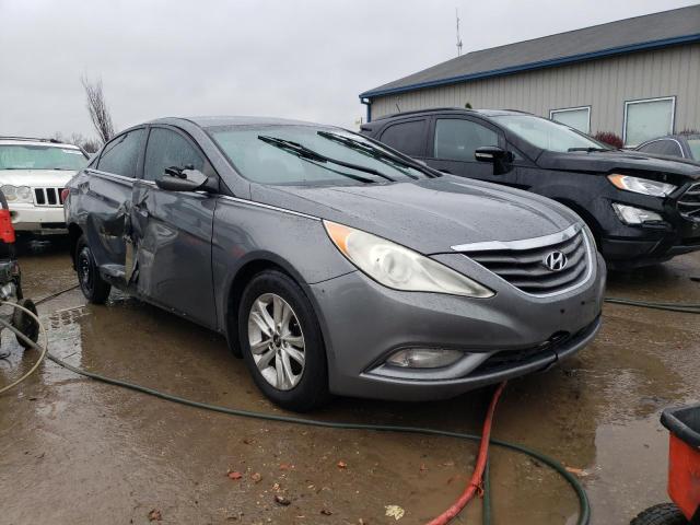 Photo 4 from auction – 2013 HYUNDAI SONATA GLS with VIN 5NPEB4AC0DH676781