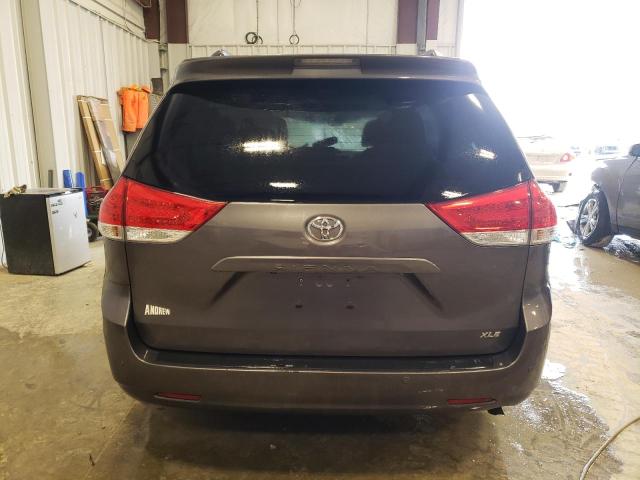Photo 6 from auction – 2014 TOYOTA SIENNA XLE with VIN 5TDYK3DC5ES520332