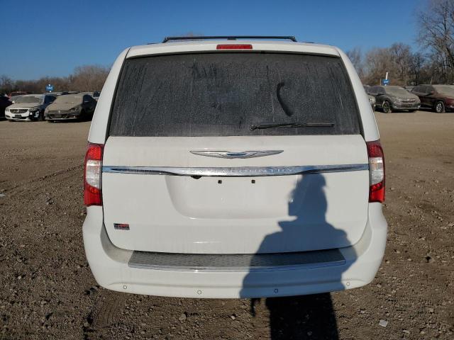Photo 6 from auction – 2016 CHRYSLER TOWN & COU with VIN 2C4RC1CG0GR113167
