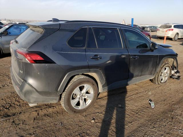 Photo 3 from auction – 2019 TOYOTA RAV4 XLE with VIN JTMW1RFV5KD033764