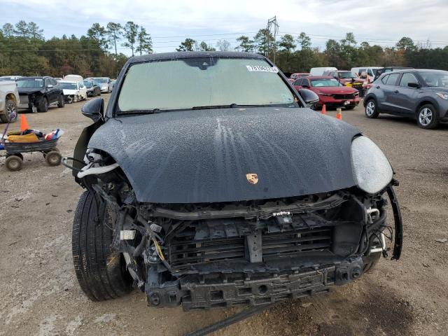 Photo 5 from auction – 2017 PORSCHE CAYENNE SE with VIN WP1AE2A29HLA69456