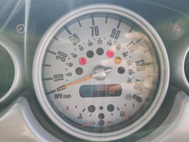 Photo 9 from auction – 2005 MINI COOPER with VIN WMWRC33475TC59217
