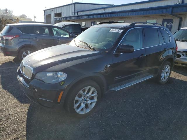 BMW X5 XDRIVE3 2013 with VIN 5UXZV4C53D0B17134 - Photo from auction