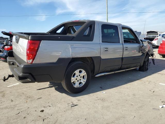 Photo 3 from auction – 2004 CHEVROLET AVALANCHE with VIN 3GNEK12T34G178006