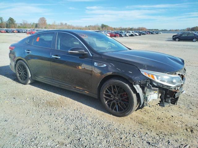 Photo 4 from auction – 2017 KIA OPTIMA LX with VIN 5XXGT4L35HG142146