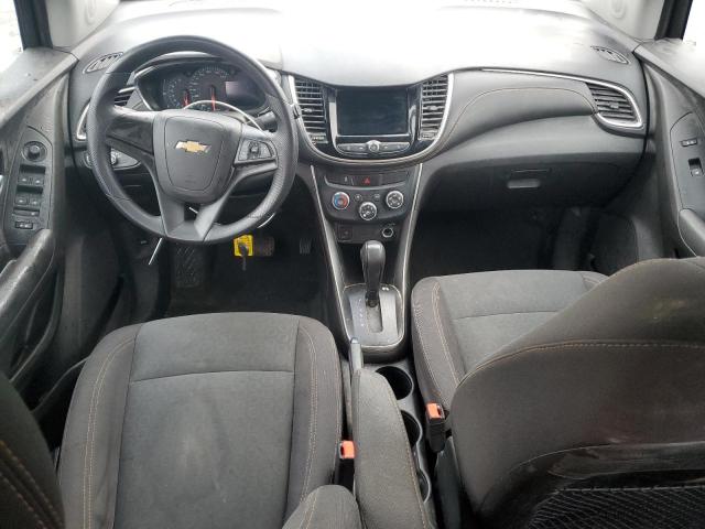 Photo 8 from auction – 2018 CHEVROLET TRAX LS with VIN 3GNCJKSB0JL330429