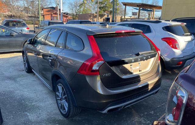 Photo 3 from auction – 2015 VOLVO V60 CROSS with VIN YV4612HM6F1001941