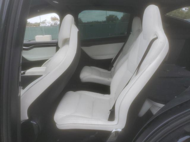 Photo 11 from auction – 2017 TESLA MODEL X with VIN 5YJXCBE27HF040455