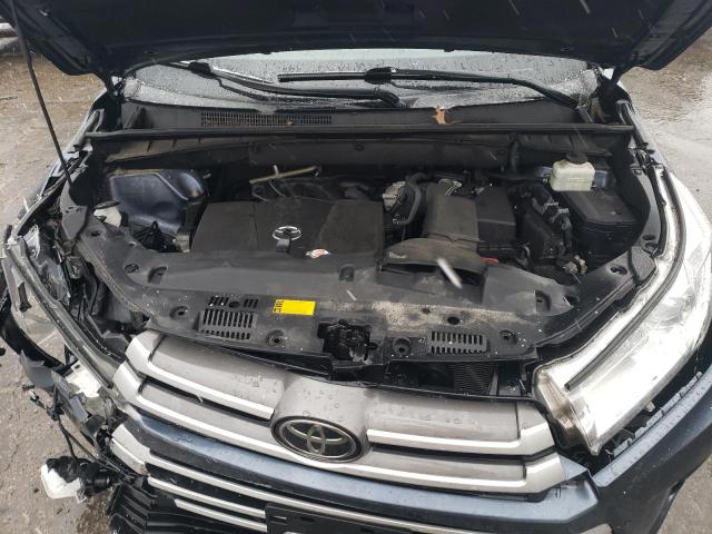 Photo 12 from auction – 2019 TOYOTA HIGHLANDER with VIN 5TDBZRFH7KS950100
