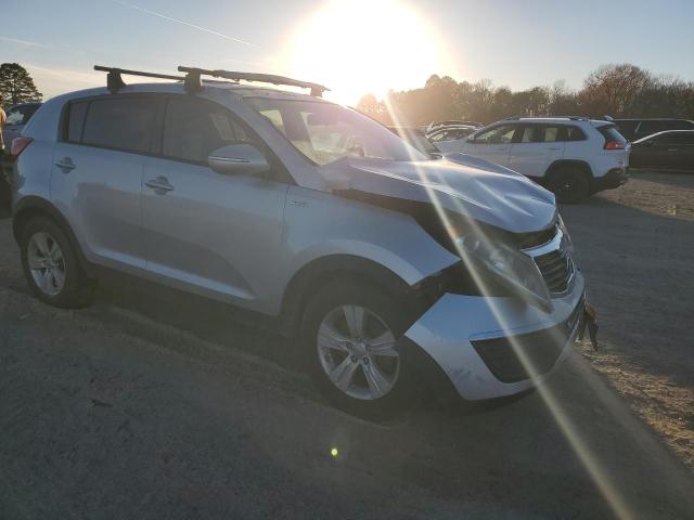 Photo 4 from auction – 2013 KIA SPORTAGE L with VIN KNDPBCA2XD7448575