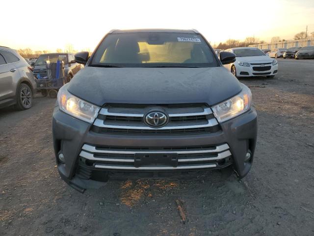Photo 5 from auction – 2017 TOYOTA HIGHLANDER with VIN 5TDJZRFH1HS476004