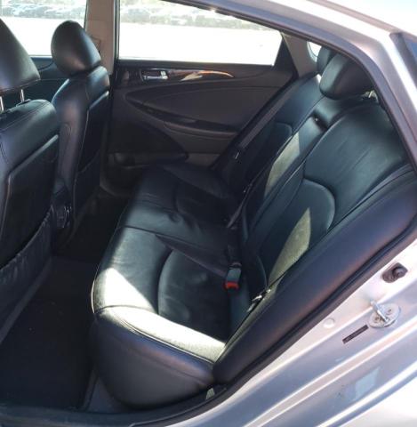 Photo 10 from auction – 2013 HYUNDAI SONATA SE with VIN 5NPEC4AB3DH510551