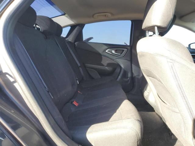 Photo 10 from auction – 2016 CHRYSLER 200 LIMITE with VIN 1C3CCCAB3GN106398