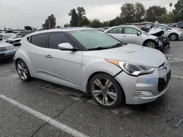 Photo 4 from auction – 2013 HYUNDAI VELOSTER with VIN KMHTC6AD2DU093056