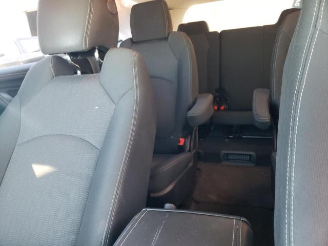 Photo 10 from auction – 2017 CHEVROLET TRAVERSE L with VIN 1GNKRHKD3HJ193108