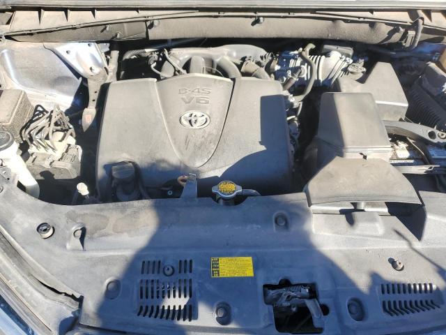 Photo 12 from auction – 2017 TOYOTA HIGHLANDER with VIN 5TDDZRFH4HS405831