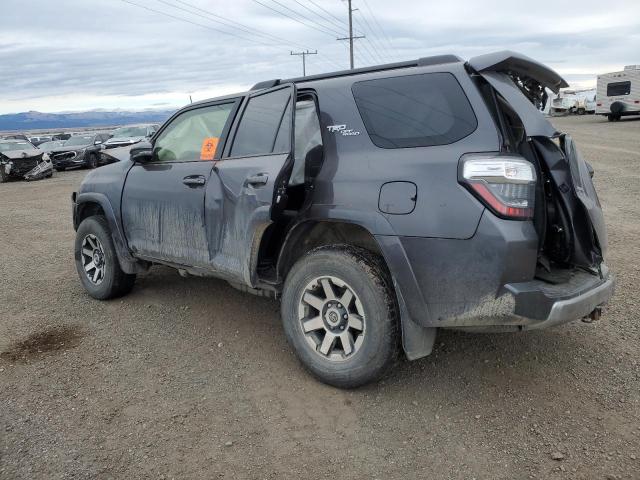 Photo 2 from auction – 2019 TOYOTA 4RUNNER SR with VIN JTEBU5JR4K5620956