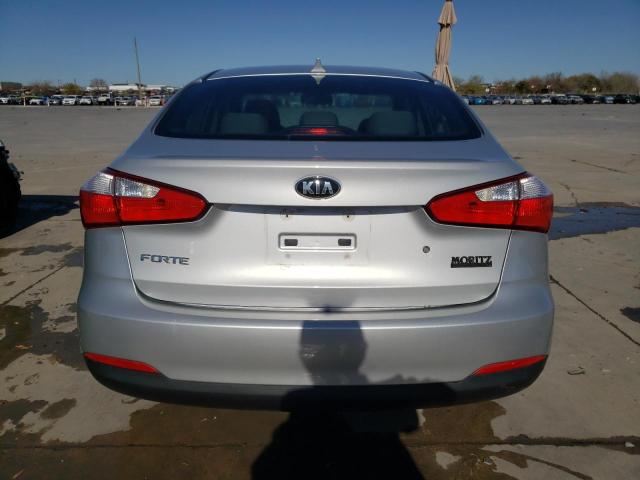 Photo 6 from auction – 2015 KIA FORTE LX with VIN KNAFK4A62F5408037