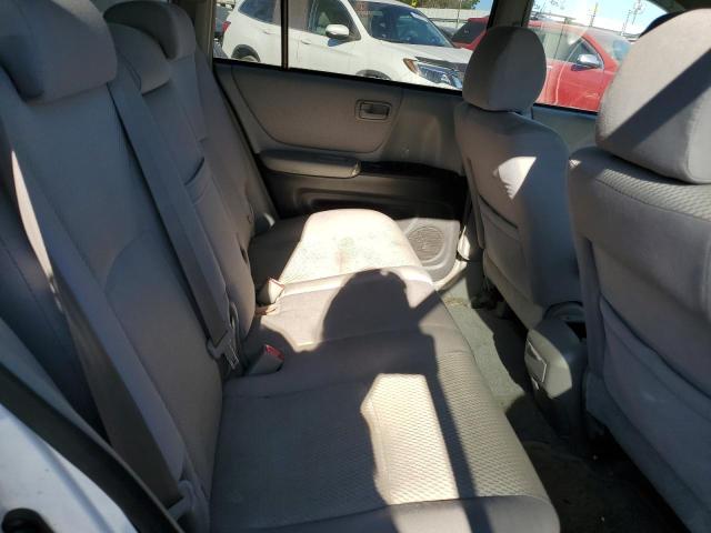 Photo 10 from auction – 2004 TOYOTA HIGHLANDER with VIN JTEGP21A340016479