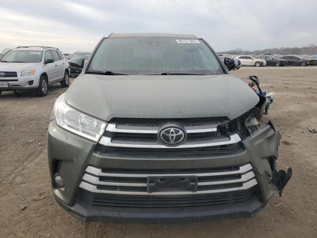 Photo 5 from auction – 2019 TOYOTA HIGHLANDER with VIN 5TDJZRFH1KS741737