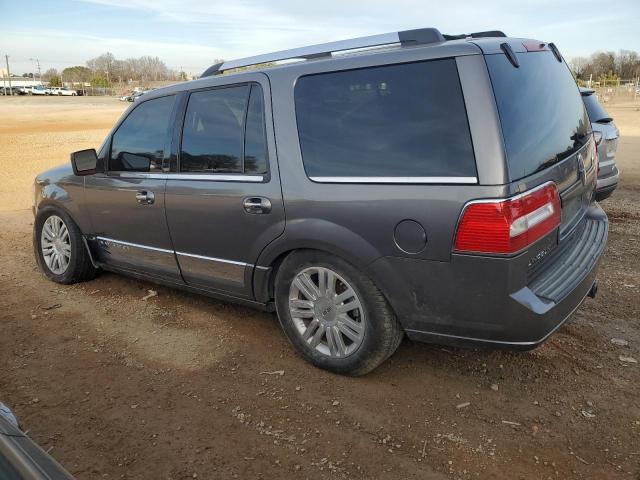 Photo 2 from auction – 2011 LINCOLN NAVIGATOR with VIN 5LMJJ2H56BEJ09171