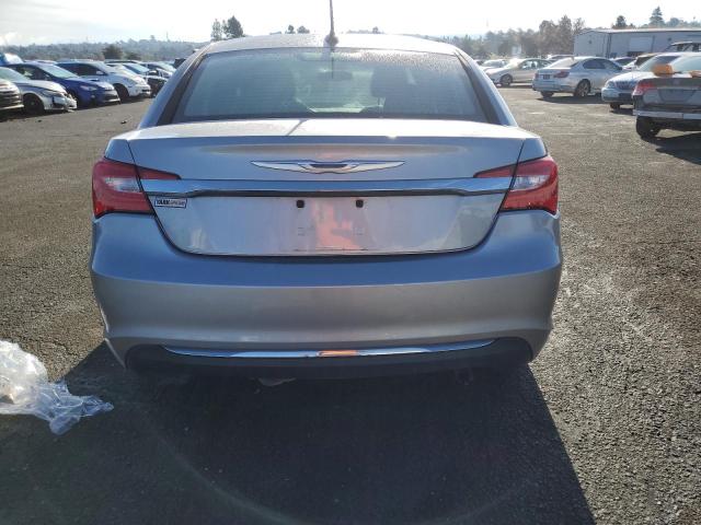 Photo 6 from auction – 2021 CHRYSLER 200 TOURIN with VIN 1C3CCBBBXEN118974