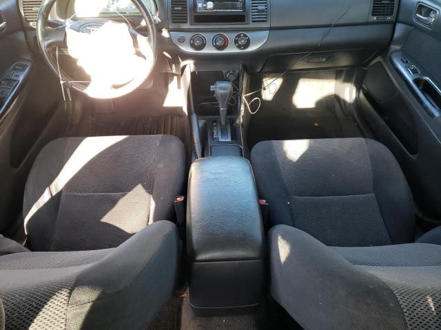 Photo 8 from auction – 2003 TOYOTA CAMRY LE with VIN JTDBE32K930203287