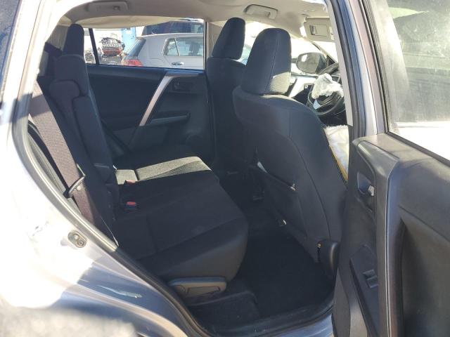 Photo 10 from auction – 2018 TOYOTA RAV4 LE with VIN JTMBFREV3JD254537