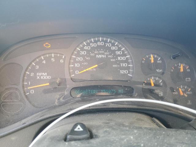 Photo 9 from auction – 2004 CHEVROLET AVALANCHE with VIN 3GNEK12T04G267919