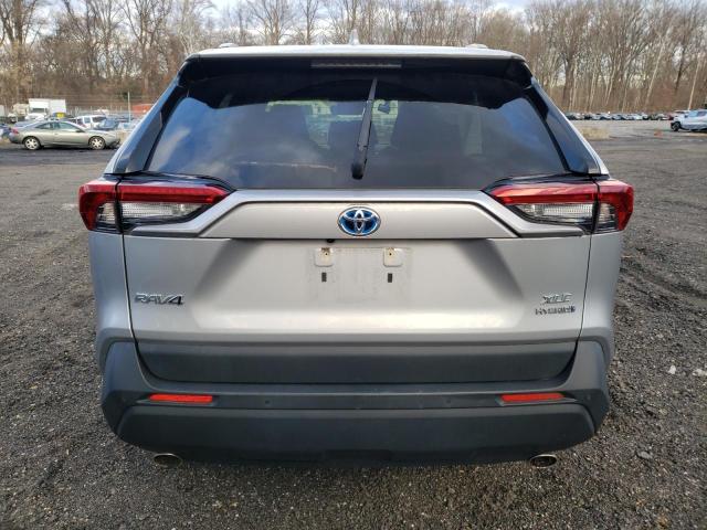 Photo 6 from auction – 2019 TOYOTA RAV4 XLE with VIN JTMRWRFVXKD516584