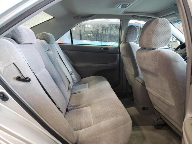 Photo 10 from auction – 2002 TOYOTA CAMRY LE with VIN 4T1BE32K12U615545