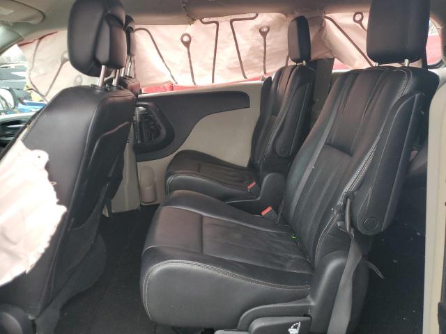 Photo 11 from auction – 2012 CHRYSLER TOWN & COU with VIN 2C4RC1BG2CR222953