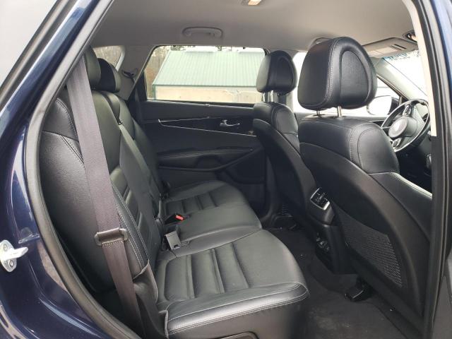 Photo 11 from auction – 2016 KIA SORENTO EX with VIN 5XYPHDA50GG174339
