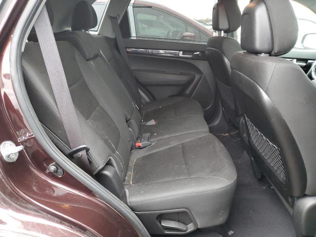 Photo 11 from auction – 2015 KIA SORENTO LX with VIN 5XYKTCA62FG552610