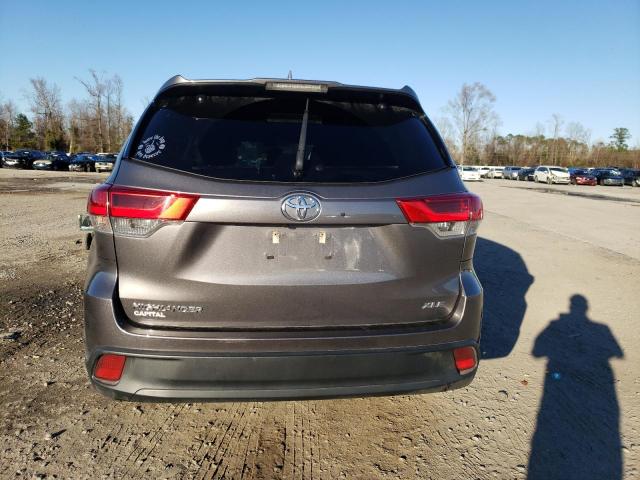 Photo 6 from auction – 2017 TOYOTA HIGHLANDER with VIN 5TDKZRFH5HS523264