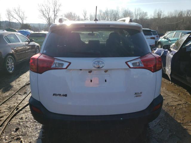 Photo 6 from auction – 2015 TOYOTA RAV4 XLE with VIN JTMRFREV5FJ044755