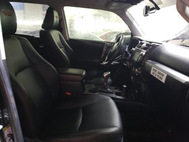 Photo 7 from auction – 2017 TOYOTA 4RUNNER SR with VIN JTEBU5JR7H5461312