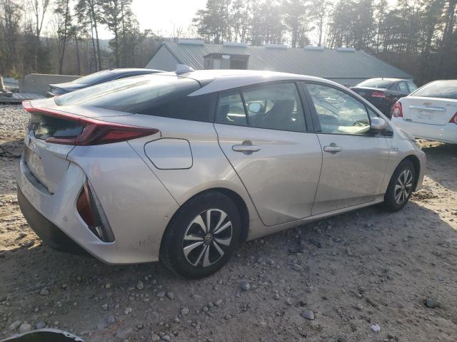 Photo 3 from auction – 2018 TOYOTA PRIUS PRIM with VIN JTDKARFP9J3084401