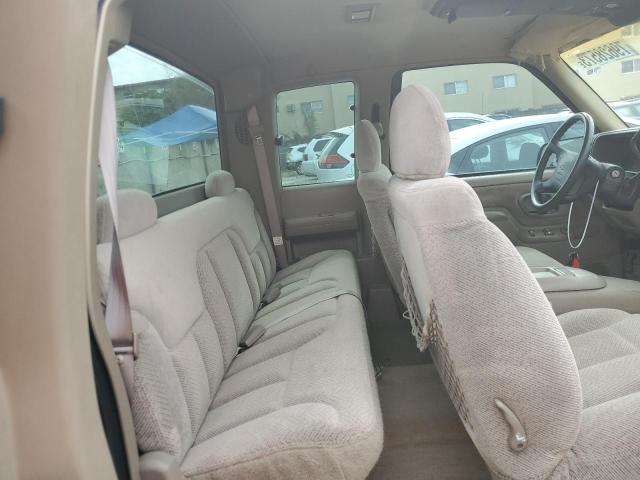 Photo 10 from auction – 1997 CHEVROLET GMT-400 C1 with VIN 2GCEC19R5V1176963