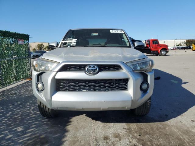 Photo 5 from auction – 2015 TOYOTA 4RUNNER SR with VIN JTEZU5JR5F5090629
