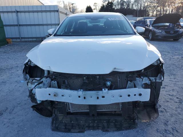 Photo 5 from auction – 2019 MAZDA 3 with VIN 3MZBPABL2KM114175