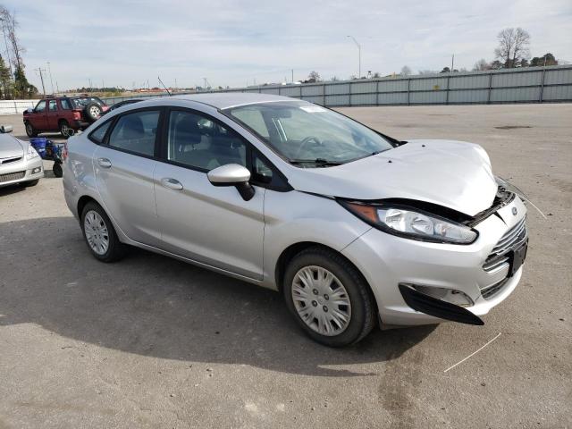 Photo 4 from auction – 2017 FORD FIESTA S with VIN 3FADP4AJ0HM158705