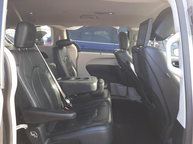 Photo 11 from auction – 2018 CHRYSLER PACIFICA T with VIN 2C4RC1EG9JR104651